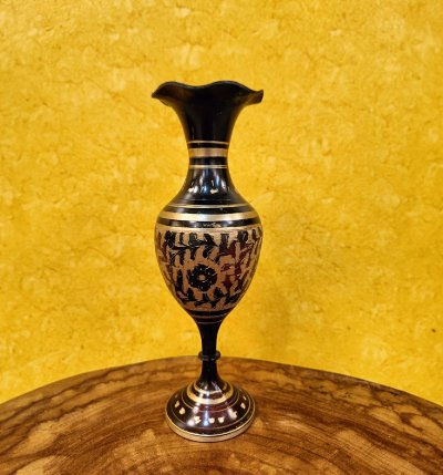 Handcrafted brass flower vase - elegant home decor piece