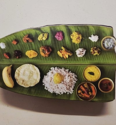 Set of 10 Printed Sadhya MDF Fridge Magnets | Kerala Onam Festival Souvenir & Decorative Kitchen Décor by Mannar Craft