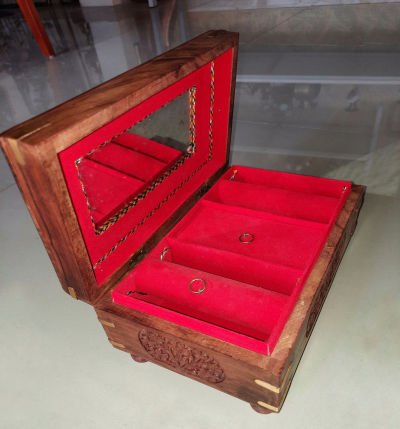 Handcrafted Wooden Bangle Box / Jewel Box – Elegant Storage for Jewellery & Gifts