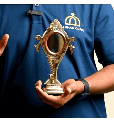 Authentic Shankh Peedom Model Aranmula Kannadi – 2.5 Inch Mirror Diameter | Handmade Kerala Metal Mirror