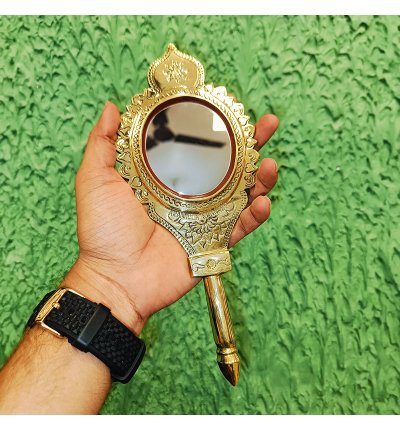 Handmade Aranmula Kannadi Metal Mirror - 3 Inch
