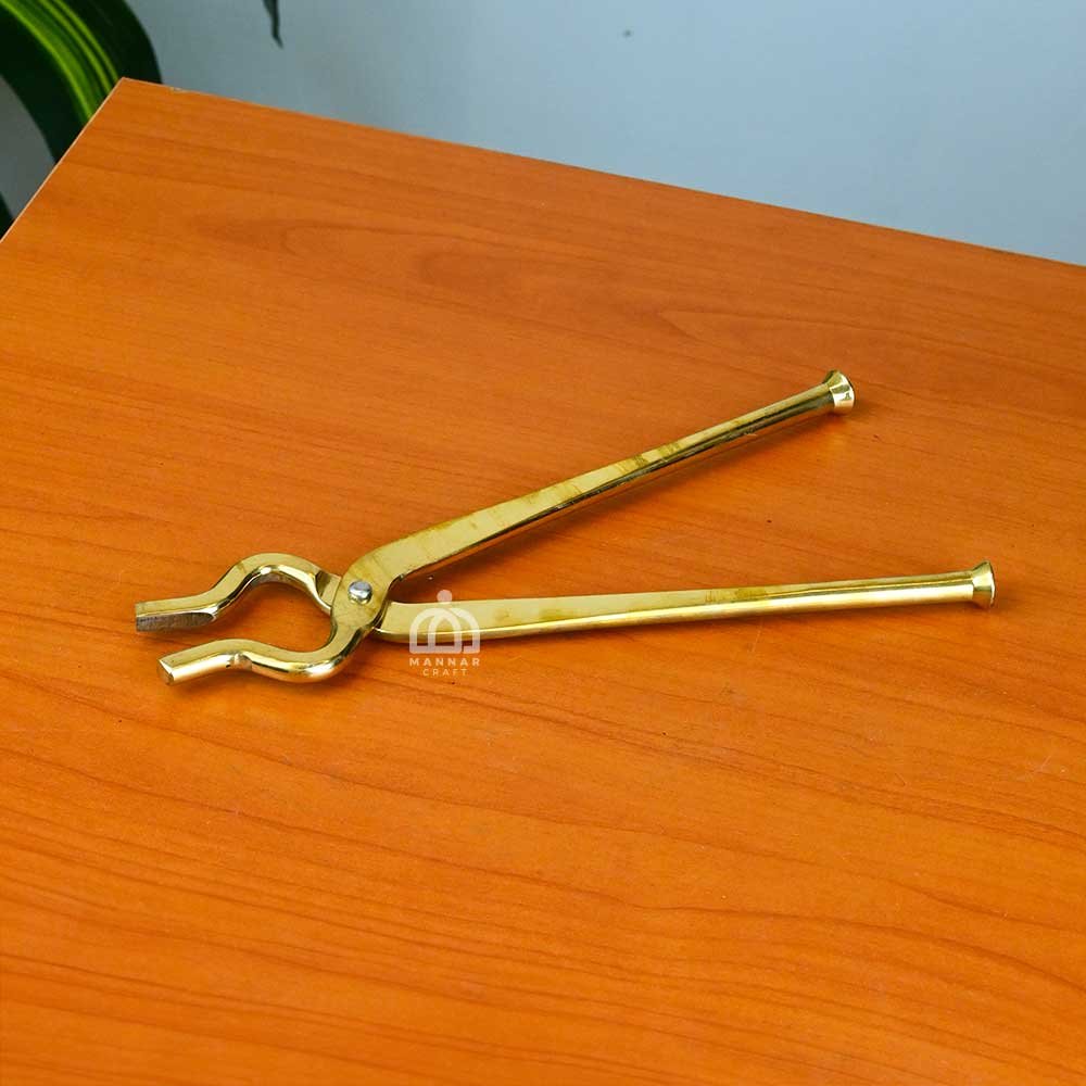 Brass Pakad (Sandasi / Pakkad) – Heavy-Duty Brass Pincer for Kitchen & Cooking (10.2 Inch)