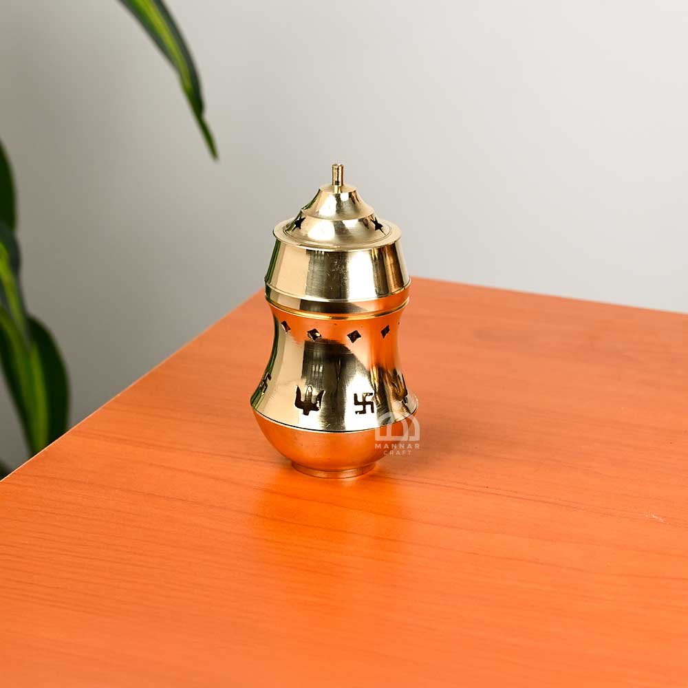 Pure Brass Kapoor Dani & Camphor Lamp – Traditional Pachai Karpuram Vilakku | Anaiya Vilaku Diffuser for Pooja & Meditation