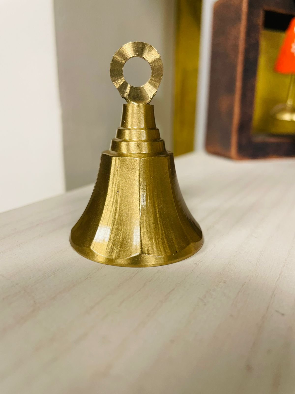 Lotus Bell- Matt-lacquer coated