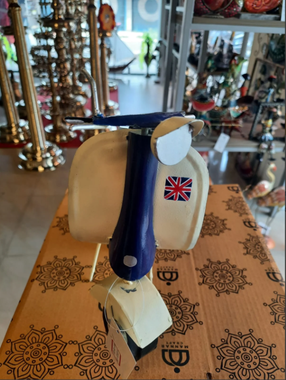 Vintage scooter Model 3