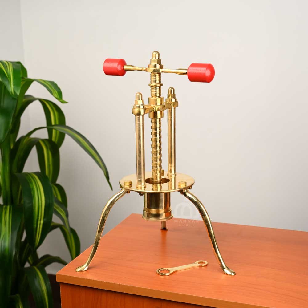 Brass Sevsancha with 3 Legs (Kaal Sevanazhi) – Traditional String Hopper / Idiyappam Maker