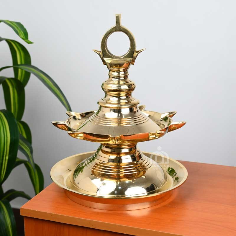 Elegant brass oil lamp - traditional 9-faced hanging lamp