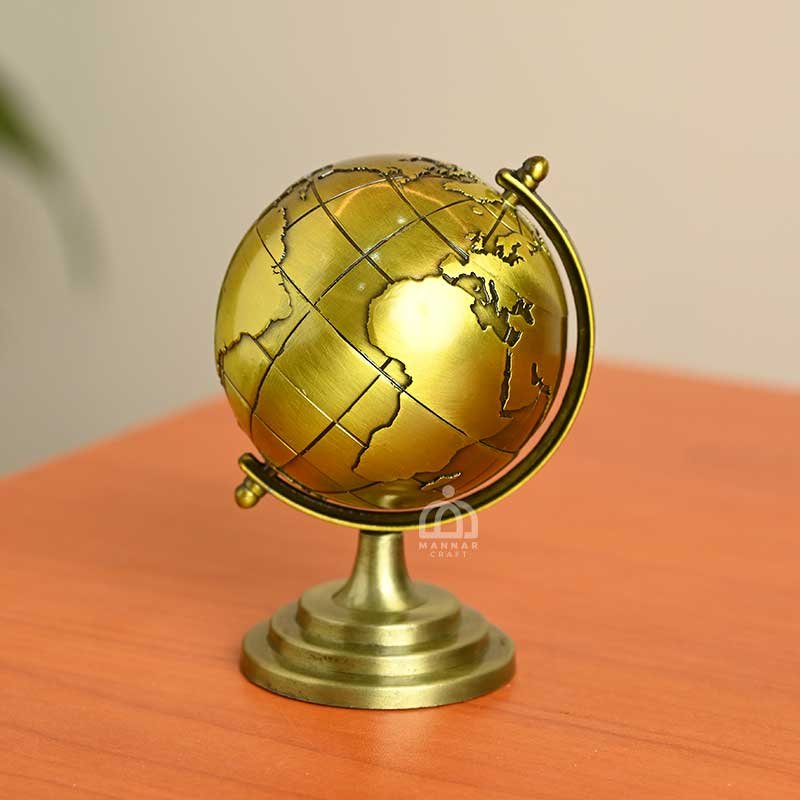 Decorative Metal Globe Antique Desk Showpiece for Home & Office