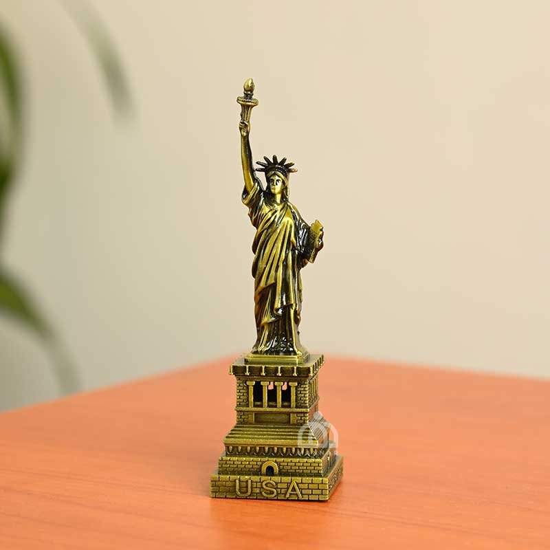 Statue of Liberty Miniature Metal Figurine for Home & Office Decor