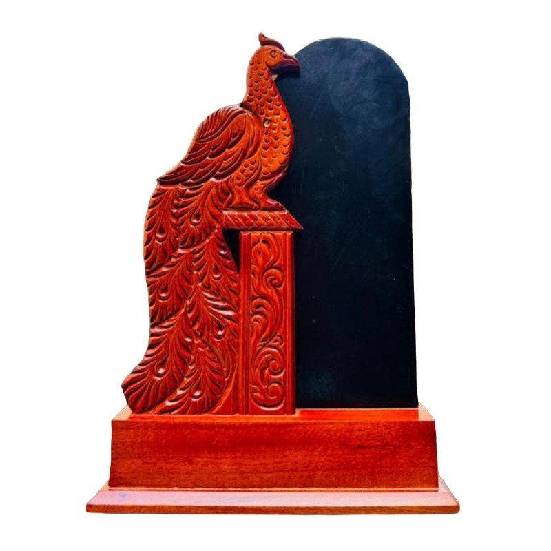 Mahogany Peacock Memento – Premium Wooden Award for Ceremonies