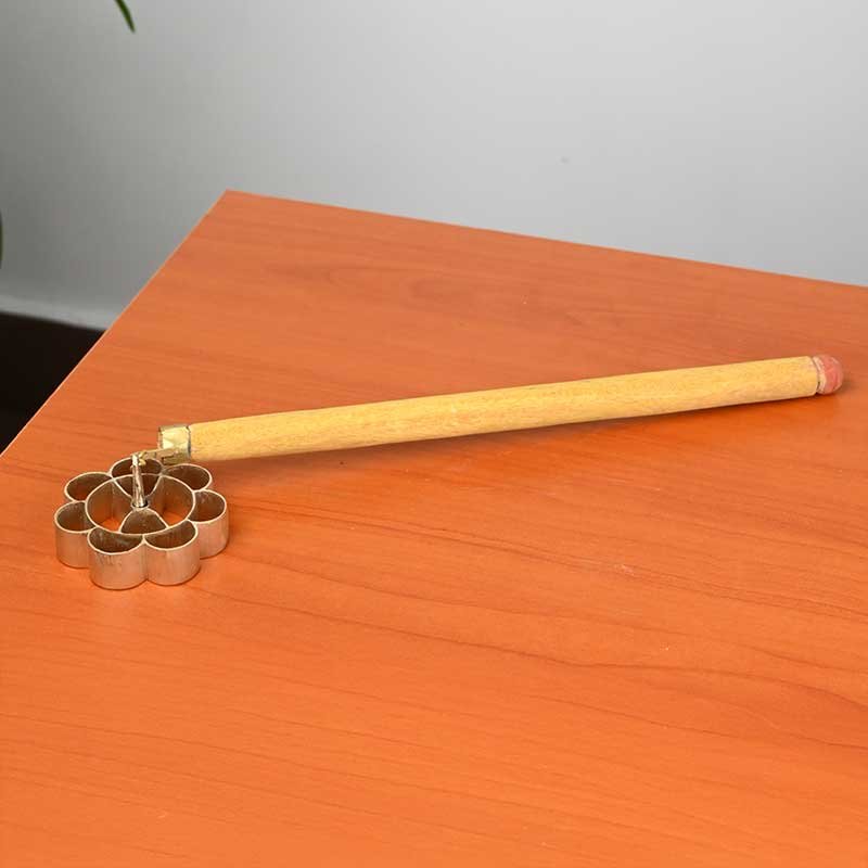 Authentic Bronze Achappam Maker – Traditional Achu for Perfect Rosette Cookies