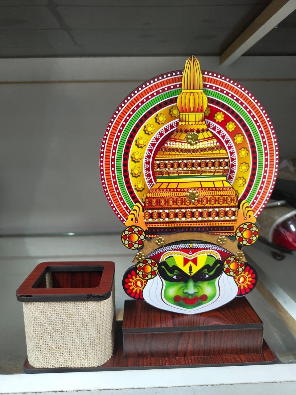 Mannar Craft Kathakali Head Pen Holder – Handcrafted Indian Art Desk Decor
