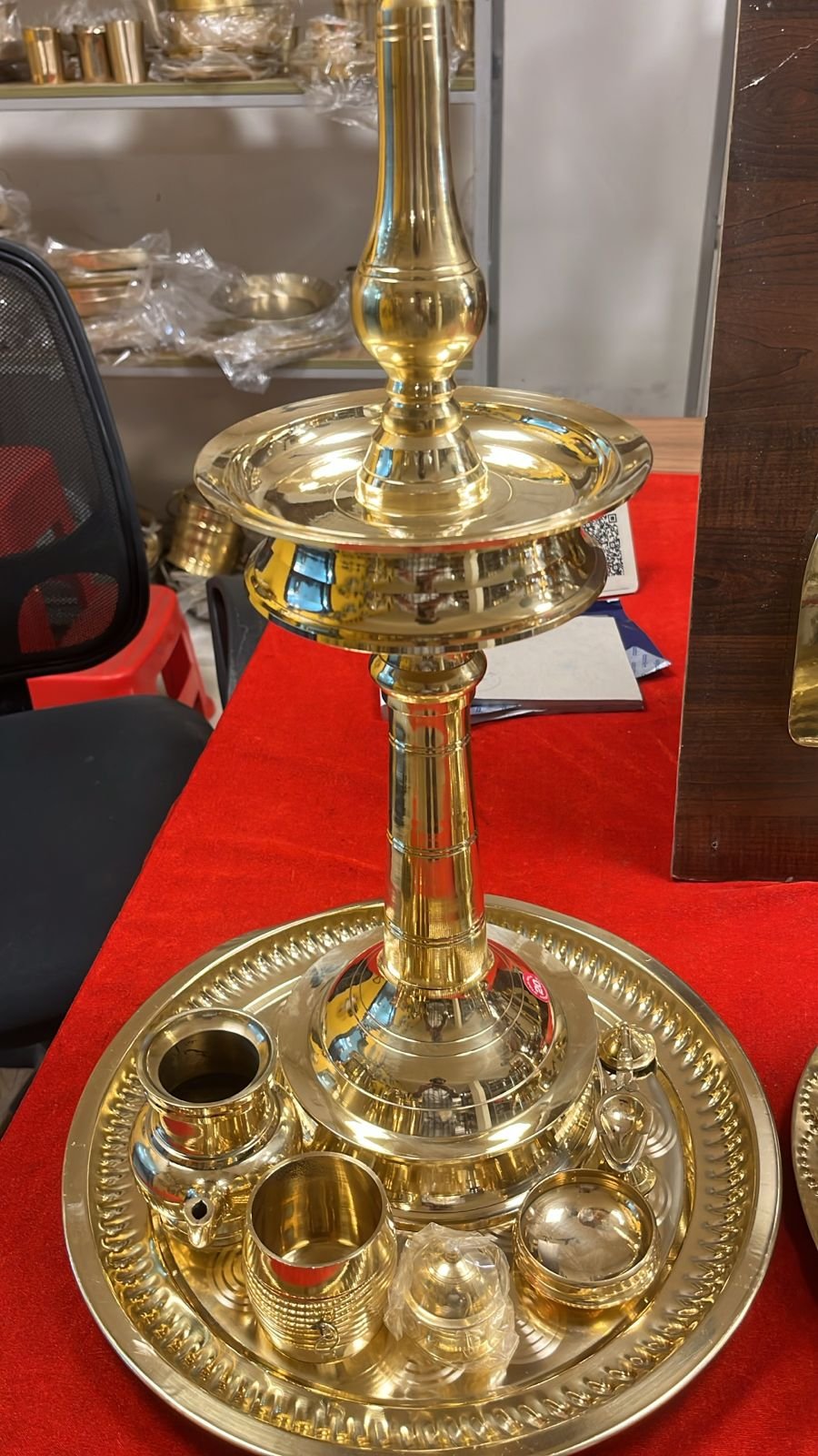 Brass Pooja Thali Set with 20 Inch Vilakku – Traditional Gift Set