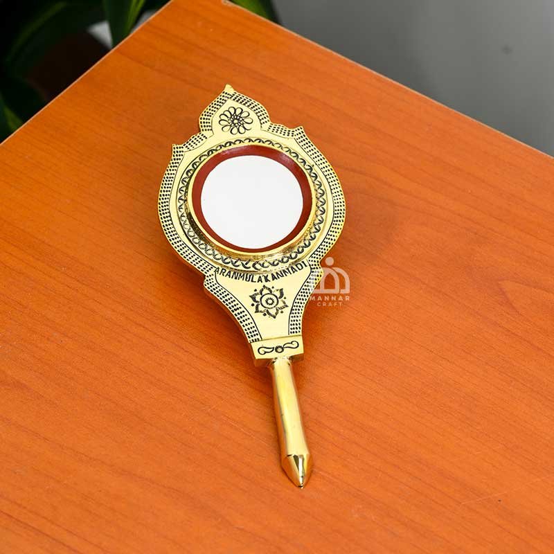 Aranmula Kannadi Valkannadi Traditional Metal Mirror - 2.25 Inch Handcrafted Kerala Artifact