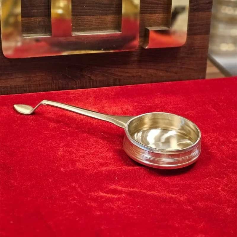 Special Traditional Bronze Val Urli