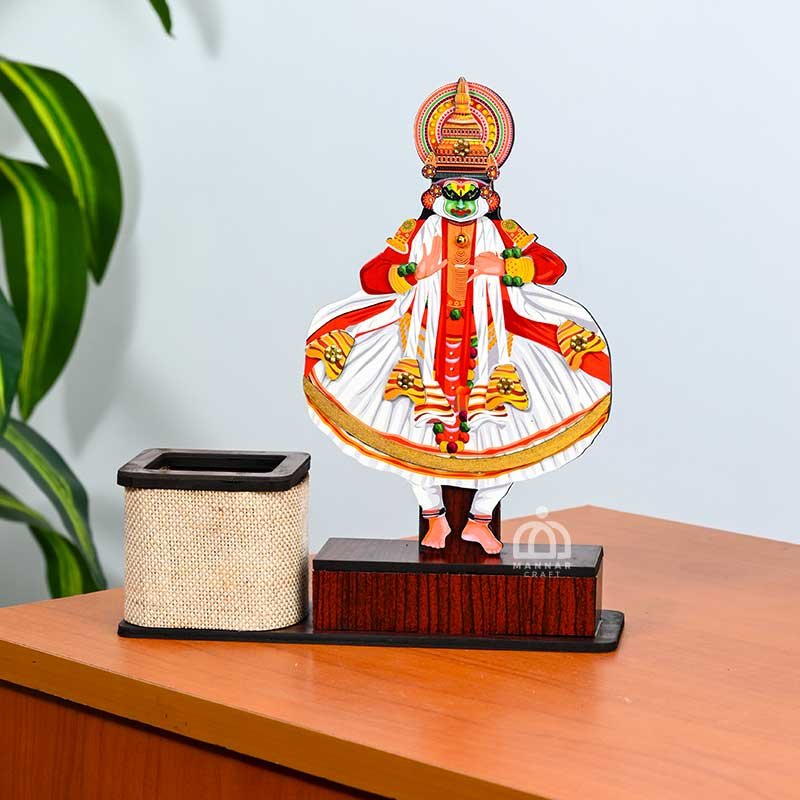 Kathakali Pen Holder – Handcrafted Full Body Desk Decor