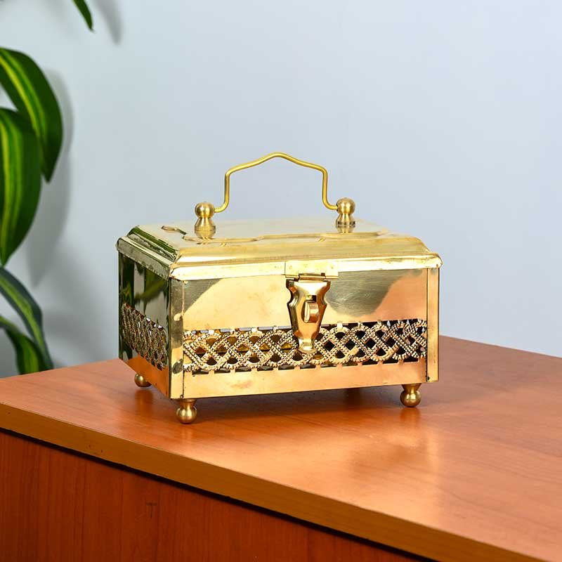 Decorative Betel Box – Traditional Indian Paan Box for Home Decor