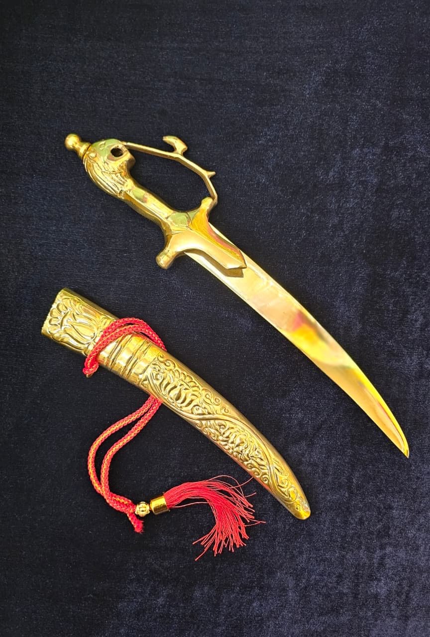 Elegant Brass Sword – Traditional Decorative Brass Weapon