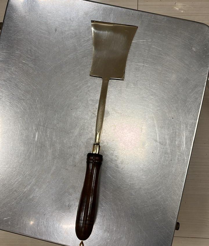 Brass Dosa Turner – Traditional Handmade Spatula