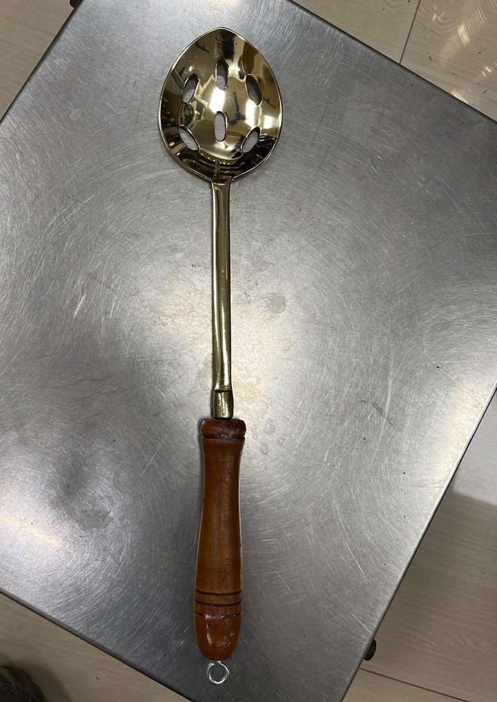 Brass Basting Spoon – Traditional Heavy-Duty Ladle