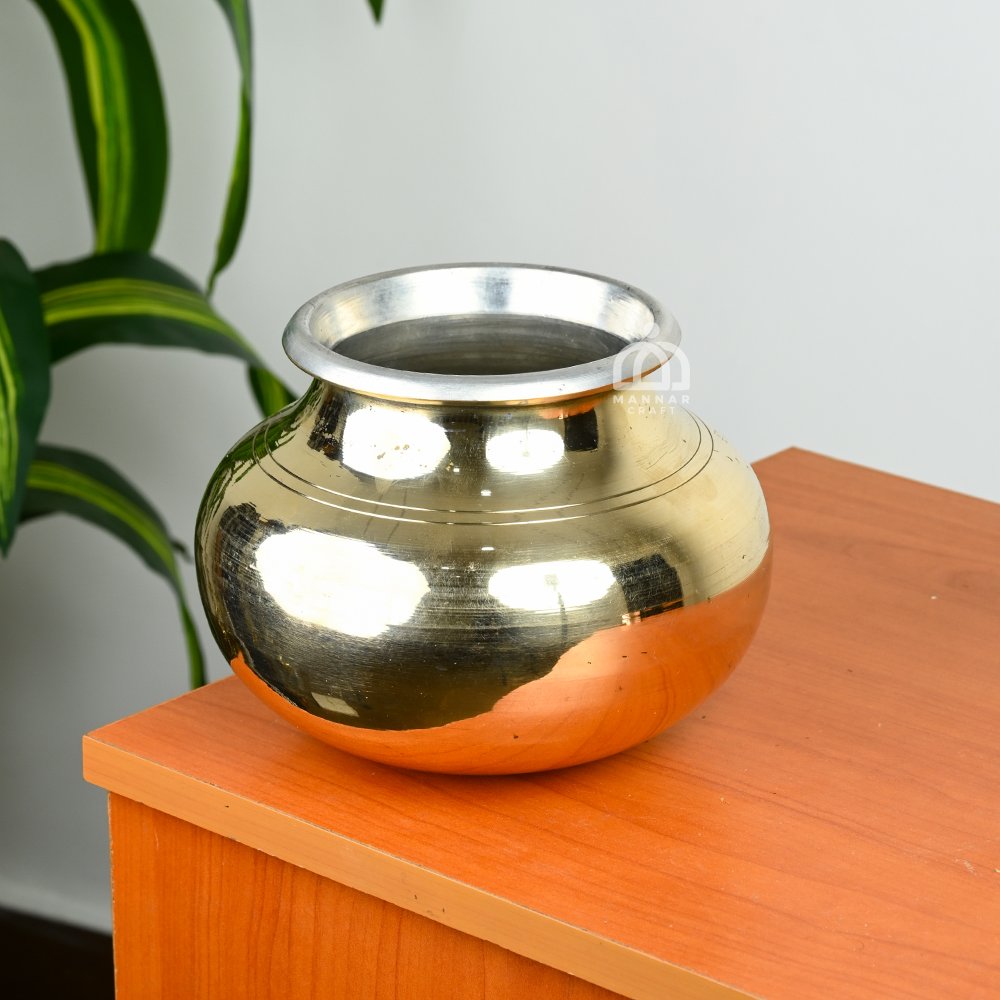 Bronze Pot with Tin Coating – Traditional Kalai Cooking Vessel