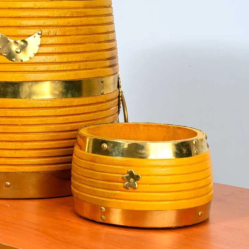 Wooden Plaavu Changazhi with Brass Decoration – Traditional Kerala Decor