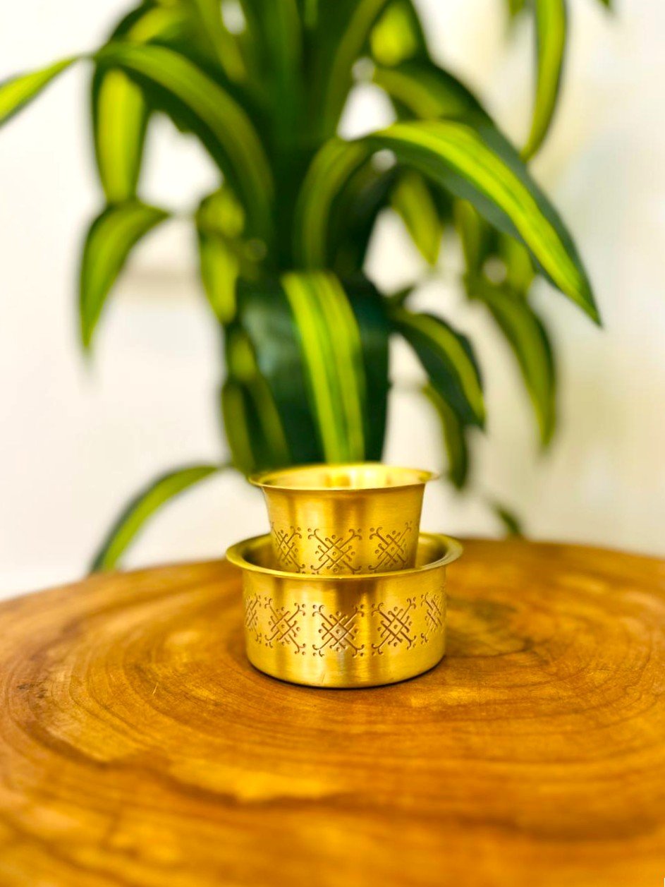 Special Kolam Design Matt Finish Davara Set – Traditional Brass Coffee Tumbler