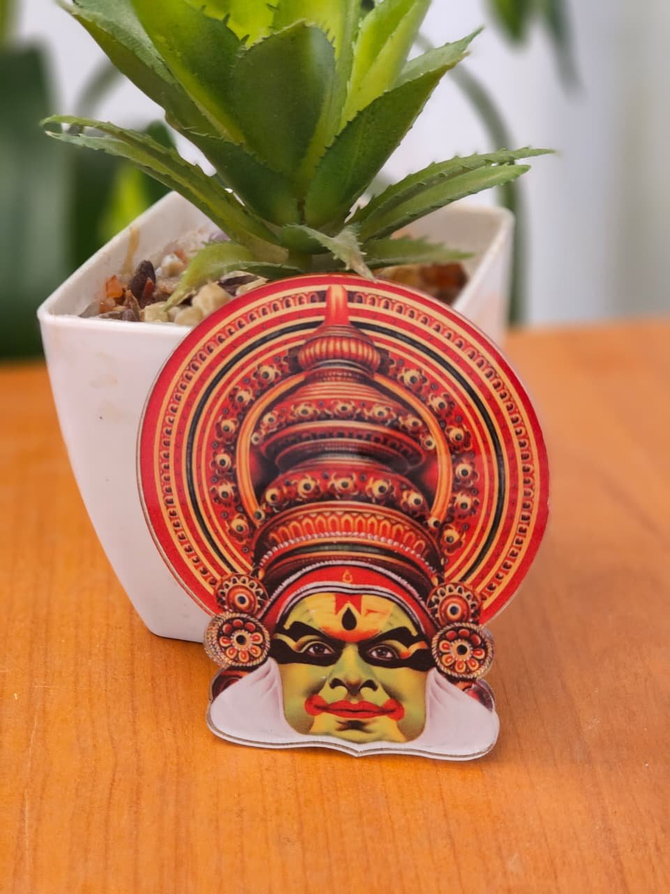 KATHALAI HEAD - Acrylic Fridge Magnets – Stylish Decorative Kitchen Magnets