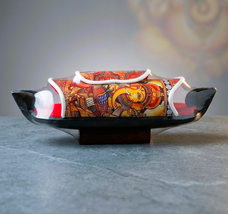 Houseboat Showpiece – Kerala Handcrafted Wooden Décor
