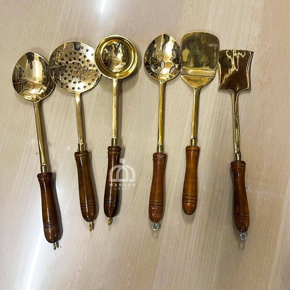 Wooden Handle Kitchen Tools Set – 6 Pc Traditional Cooking Combo