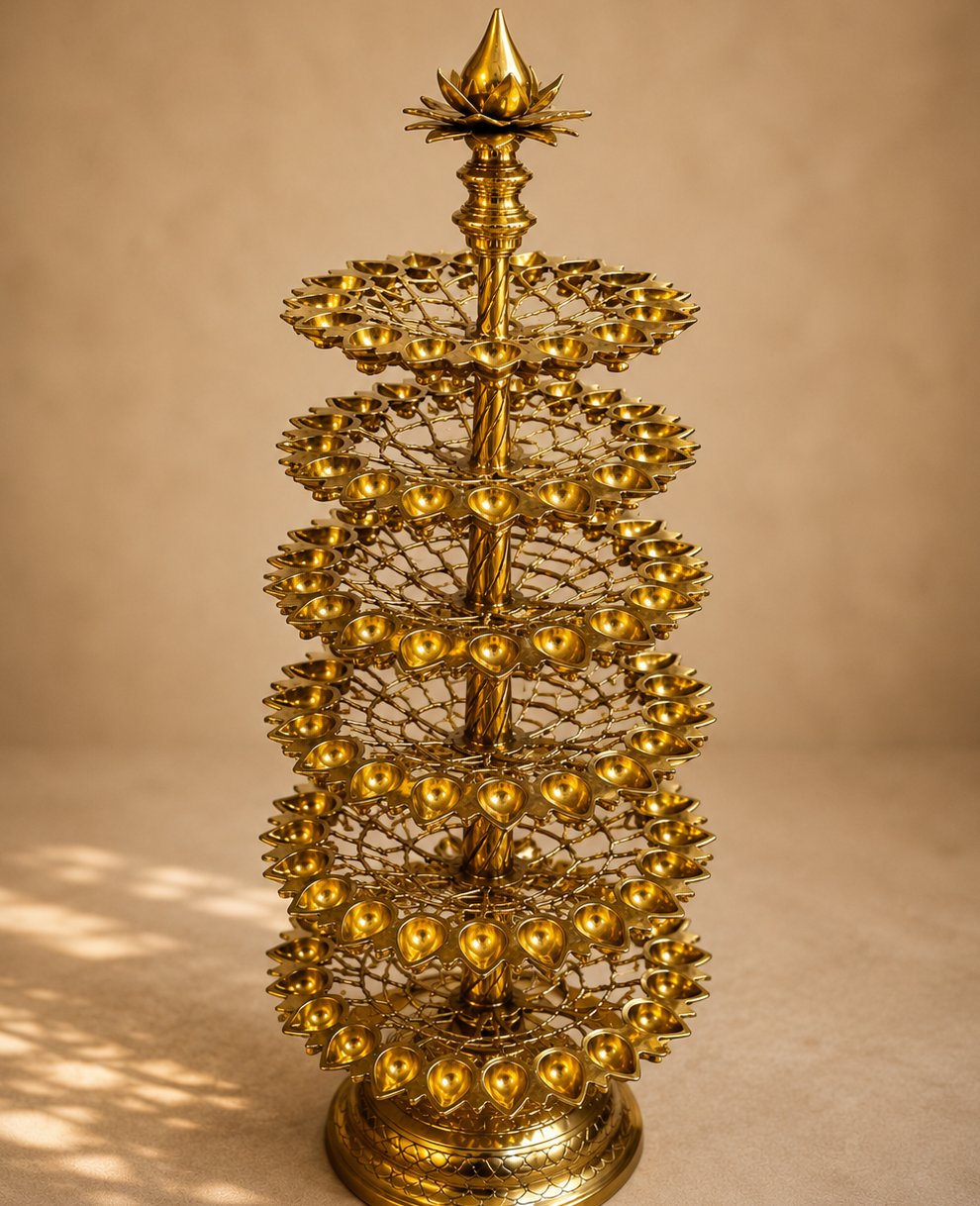 151 Wicks Aal Vilakku – Traditional Handmade Brass Oil Lamp
