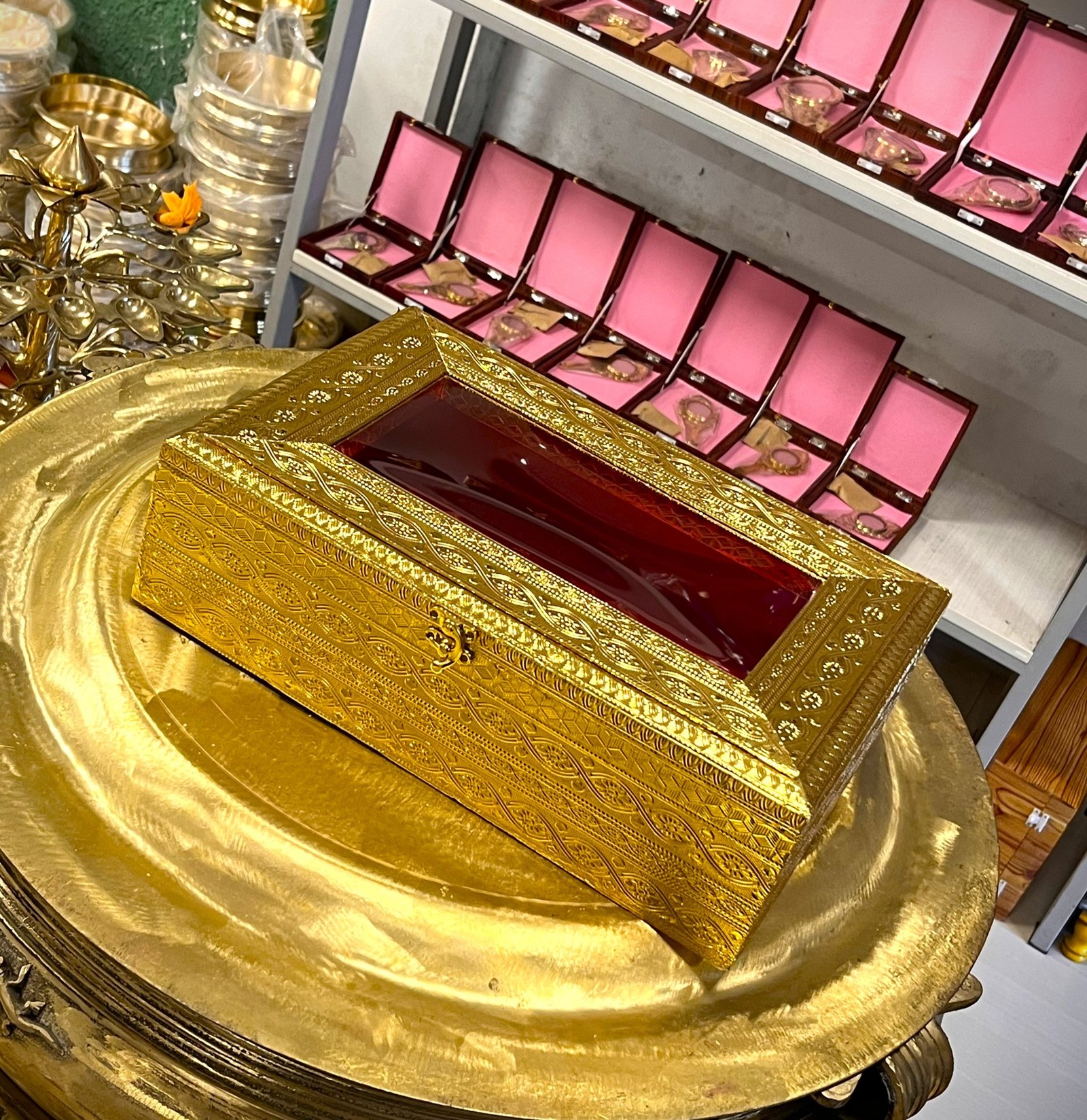 Golden Saree Box – Traditional Saree Gift & Storage Box