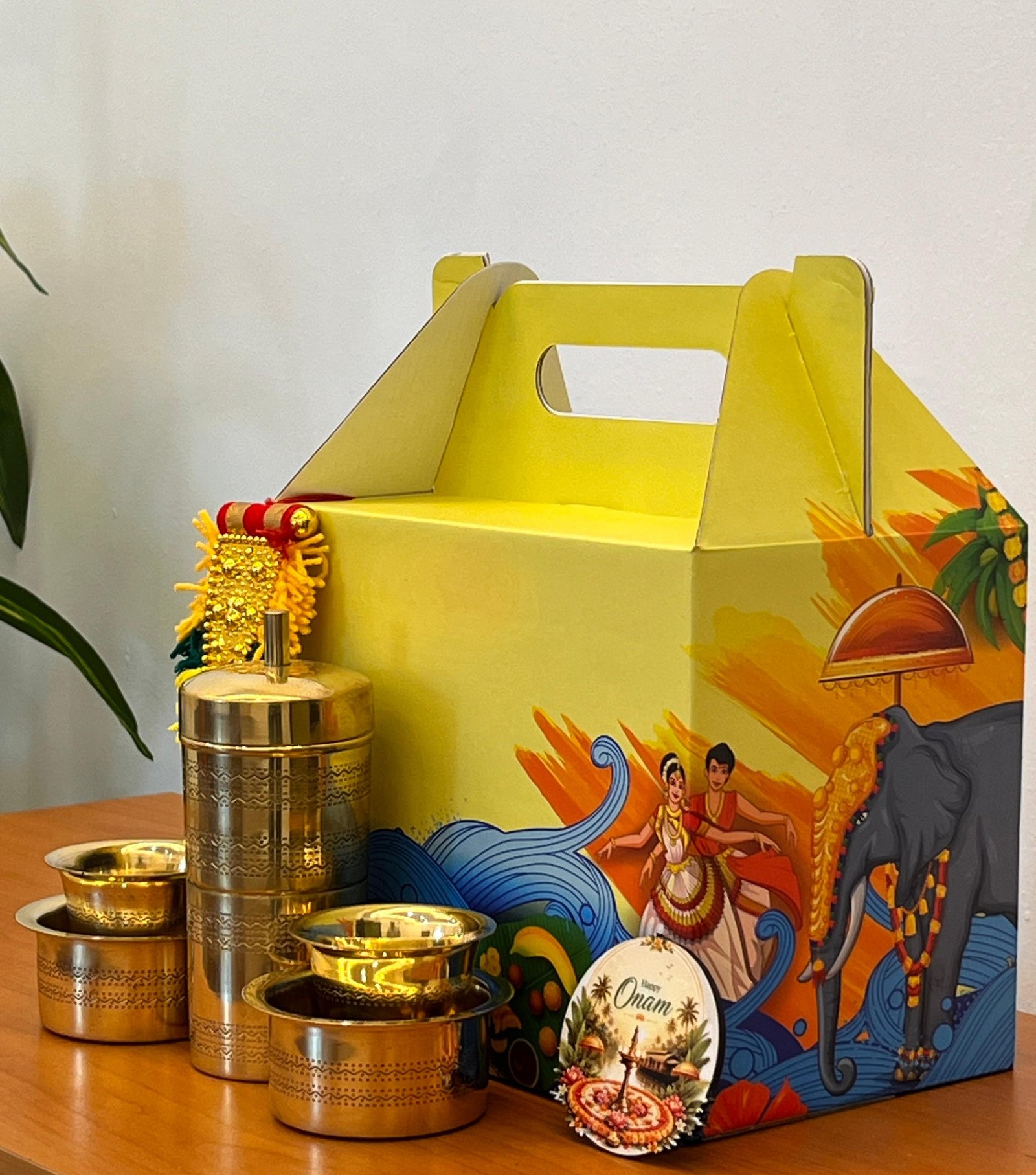Onam Hamper – Traditional Kerala Gift Set | Mannar Craft