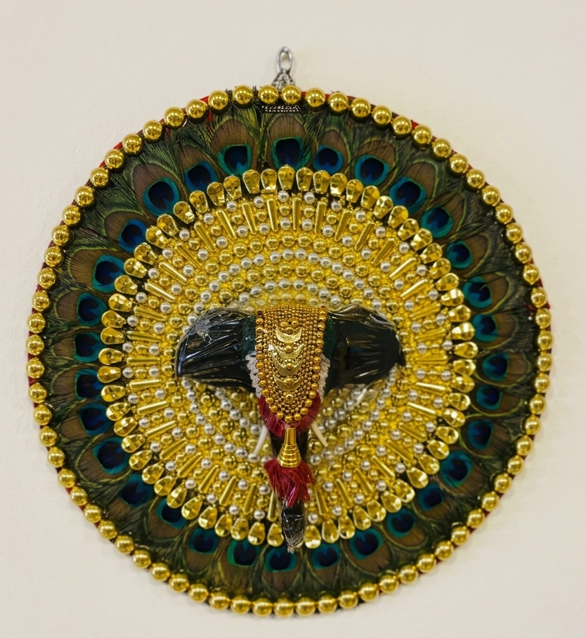 Round Peeli Pooram Elephant Head – Kerala Traditional Decor