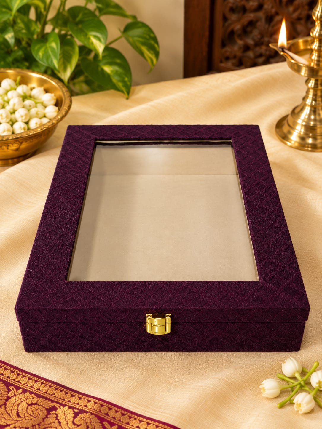 Velvet Saree Box – Elegant Saree Storage & Gift Box