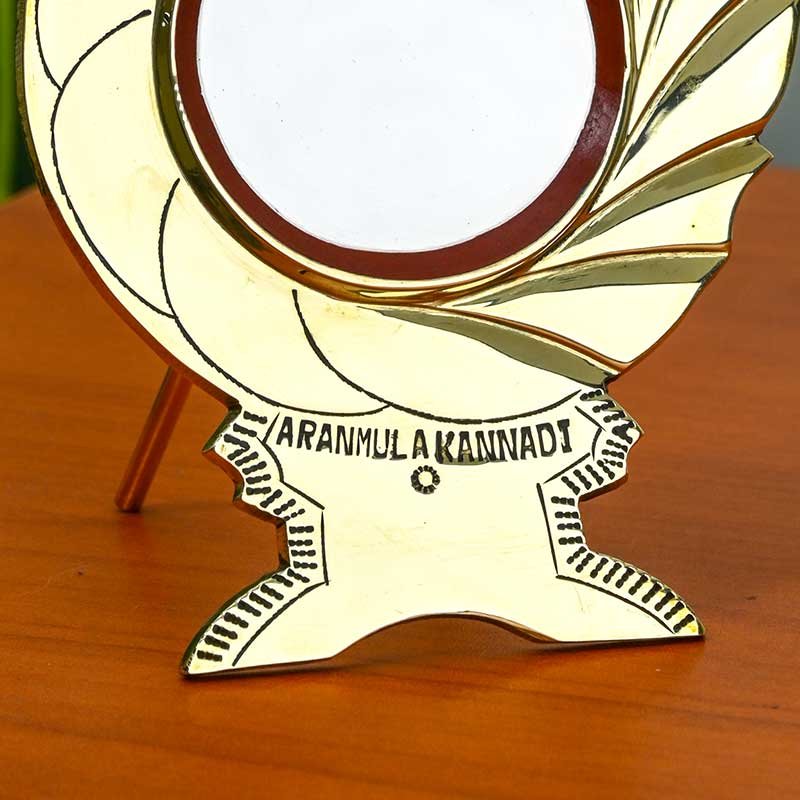 Aranmula Kannadi Metal Mirror – Peacock Model with Back Stand | Kerala Heritage Handicraft (2.5 Inch Mirror Dia)