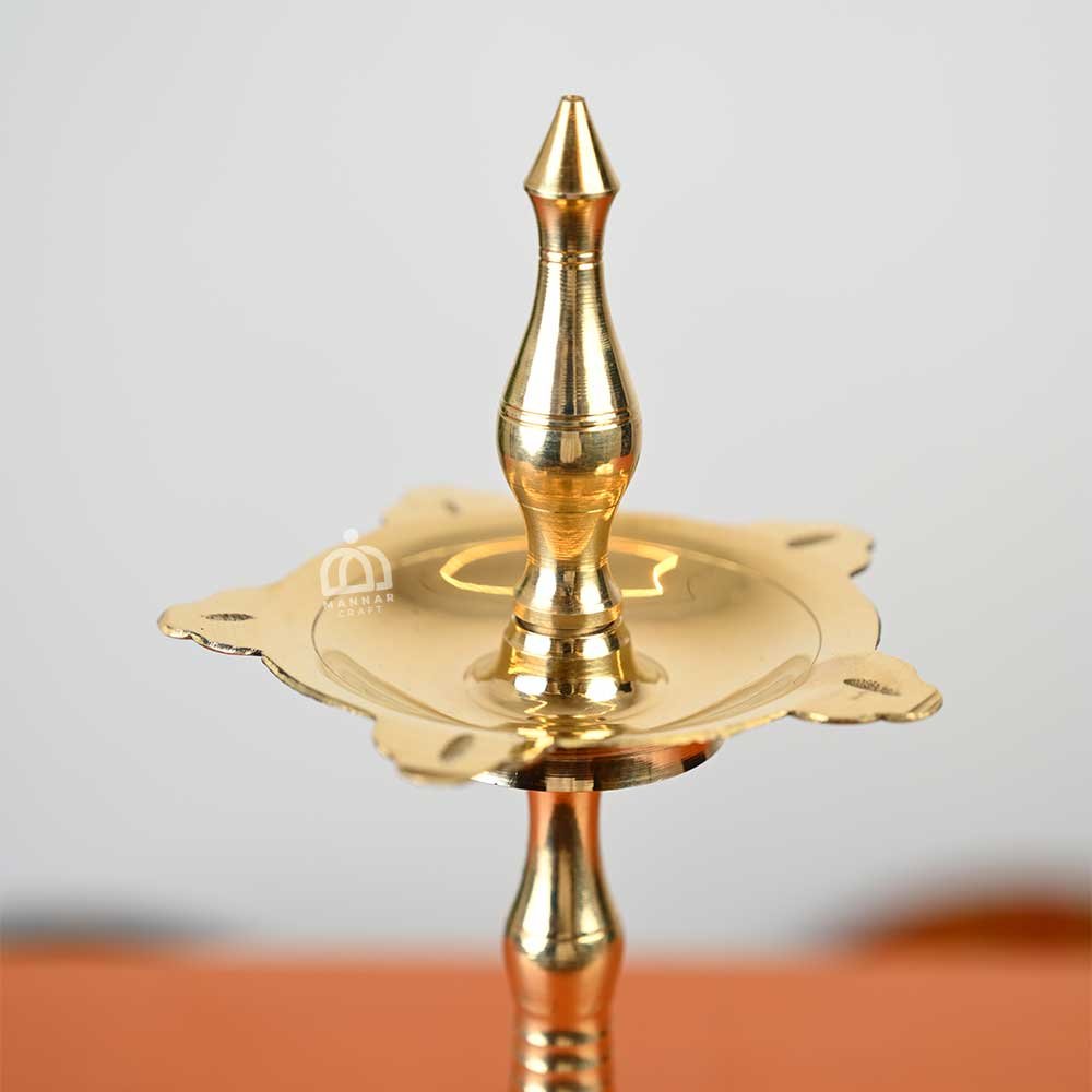 Set of 10 Brass Nilavilakku – Lightweight Traditional Oil Lamps for Pooja, Temple & Home Decor – 7 Inch